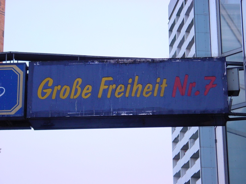 Reeper Bahn Grosse Freiheit Nr. 7-Schild.JPG -                                